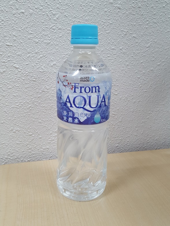 谷川連峰の天然水